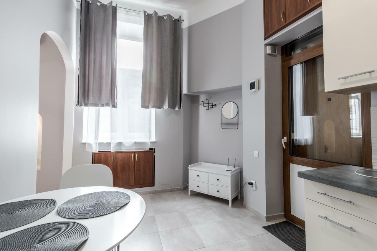 Midwheel Apartment 9 Lemberg Exterior foto