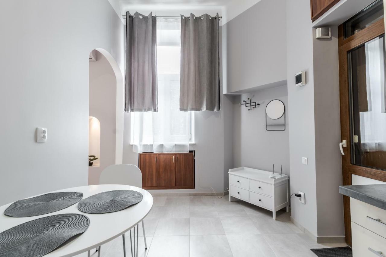 Midwheel Apartment 9 Lemberg Exterior foto